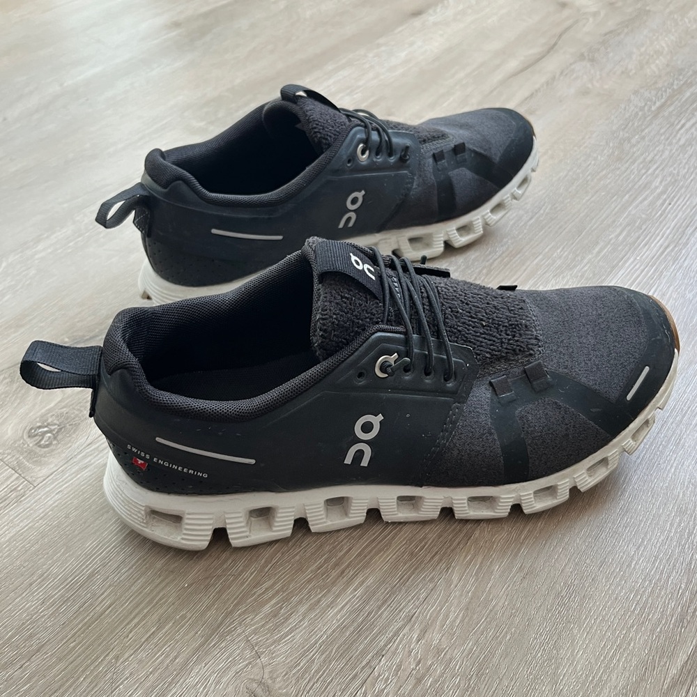 On Cloud Terry Men’s Sneakers Size 7